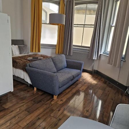 1 Comfortable Studio Apartment Brighton Ngoại thất bức ảnh